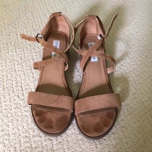 Steve madden 2 inch block sandal